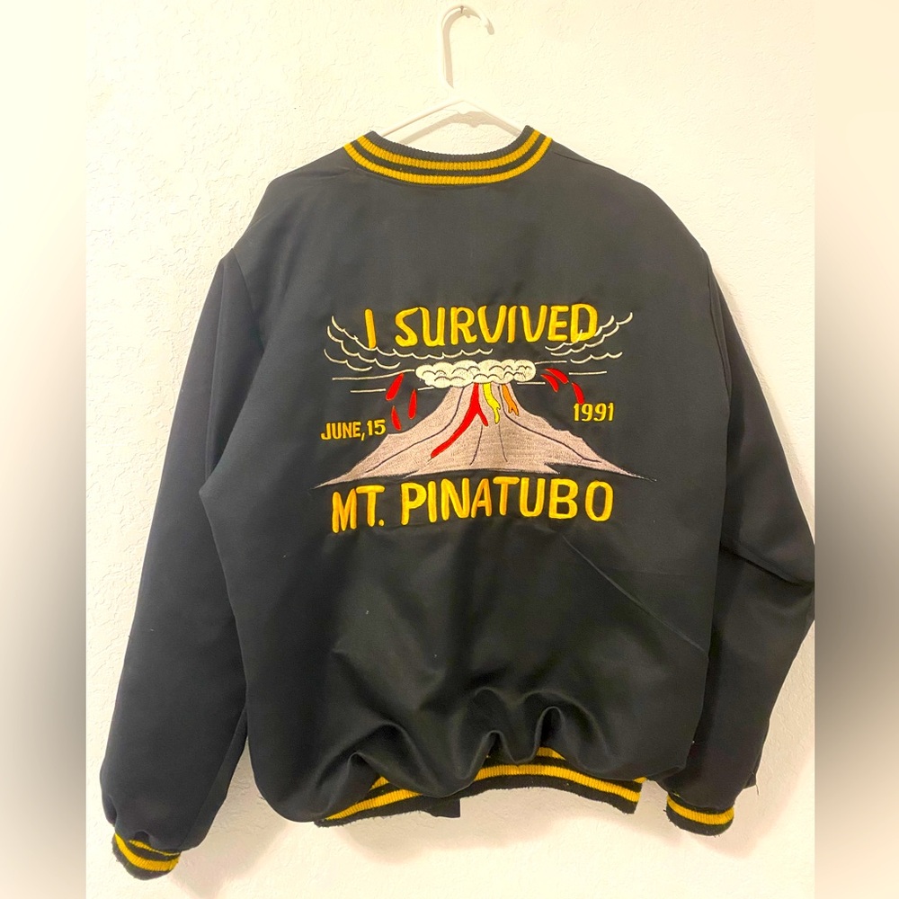 Vintage Coaches Jacket “I Survived Mount Pinatubo”